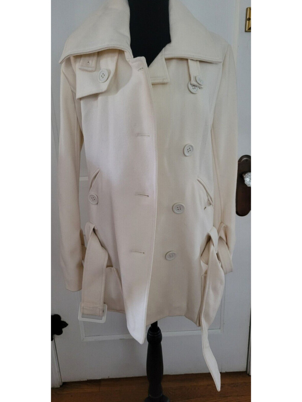 CoffeeShop Women’s Coat Medium Cream Wool Trench Belted
